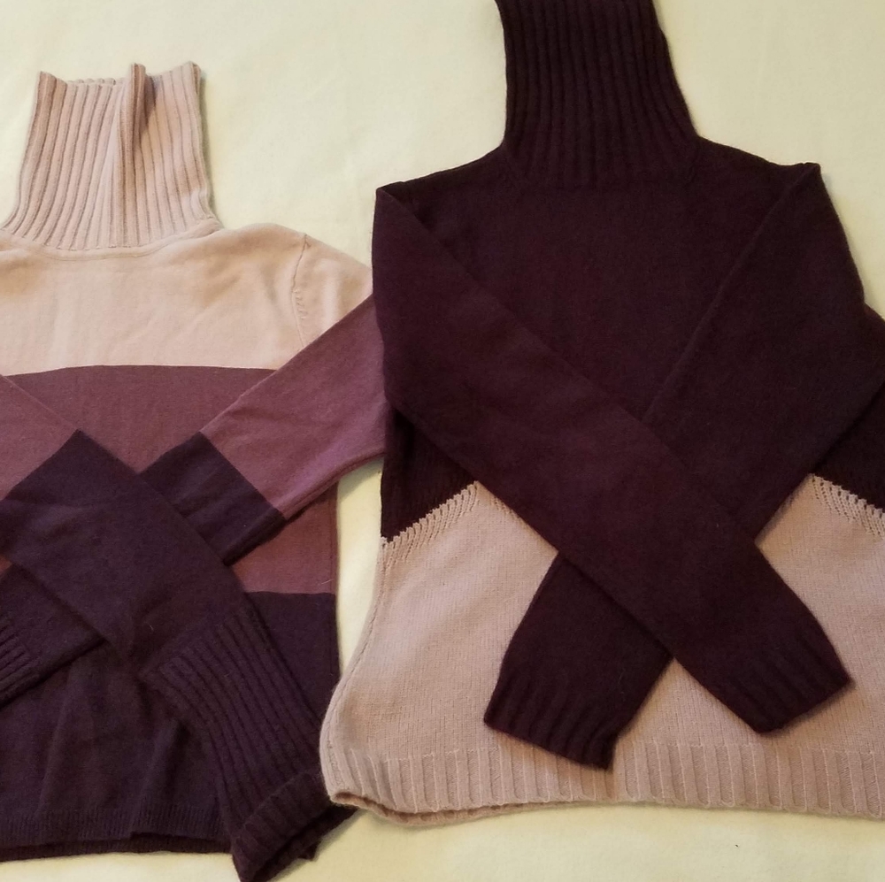 💢Sold💢 2 Marconi Cowlneck Female Cashmeres Size S and PM Colour purple